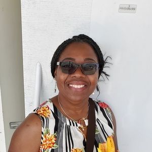 Meet your Posher, Sandra